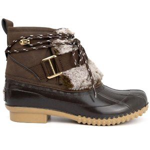 London Fog Women's Willette Front Strap Cold Weather Snow Boots. Size 9